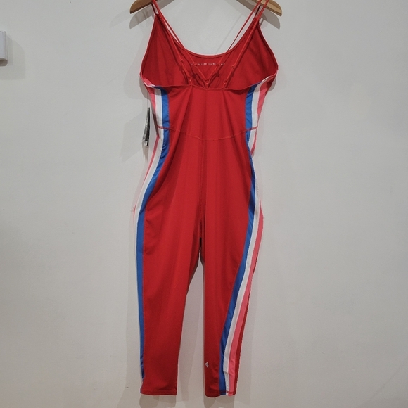 Fourlaps elevate onesie crimson size XL - Picture 4 of 9
